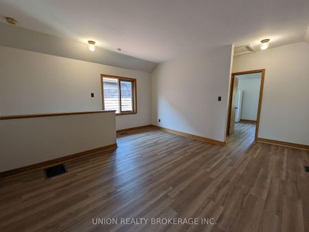 For Lease - 14 Harris Avenue Unit# Upper, Toronto, Ontario - Photo 2