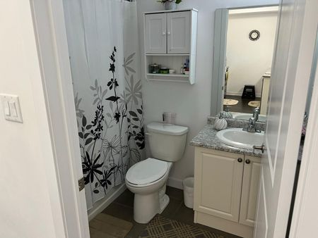 For Lease - 125 Shoreview Place Unit# 236, Hamilton, Ontario - Photo 2