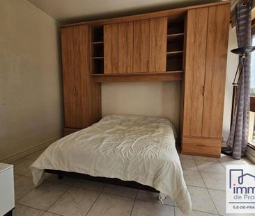 Location appartement chambre 1 pièce 26 m² à Rocquencourt (78150) P... - Photo 1