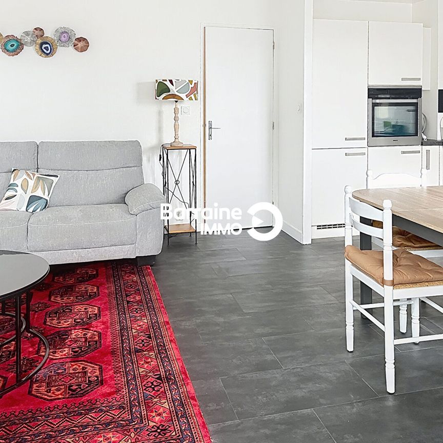 Location appartement à Crozon, 3 pièces 60.7m² - Photo 1