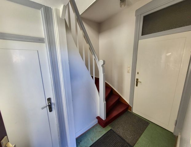 Erstbezug nach Komplettsanierung: Moderne 3-Zi.-DG-Wohnung in Lübeck-Schlutup, M ... - Foto 1