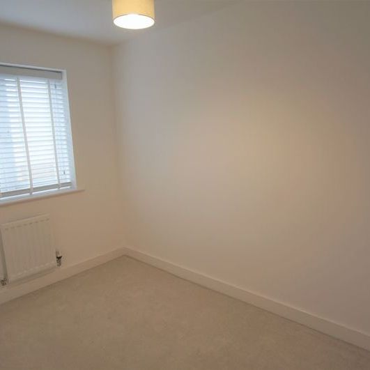 Lime Tree Avenue, Hardwicke - Photo 1