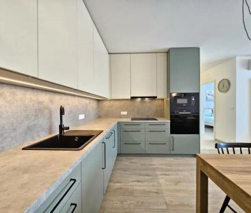 Pronájem bytu 2+kk, balkón, garážové stání, 2 sklepy, OV, cca 61 m - Photo 3