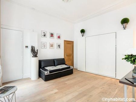 Logement à Paris, Location meublée - Photo 2
