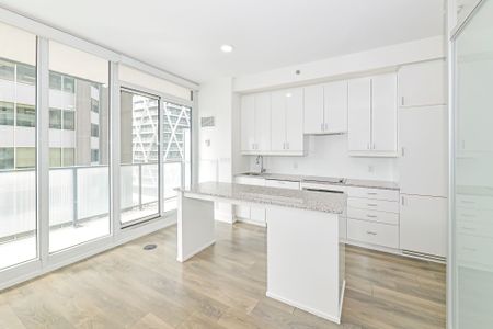 For Lease - 426 University Avenue Unit# 1106, Toronto, Ontario - Photo 4