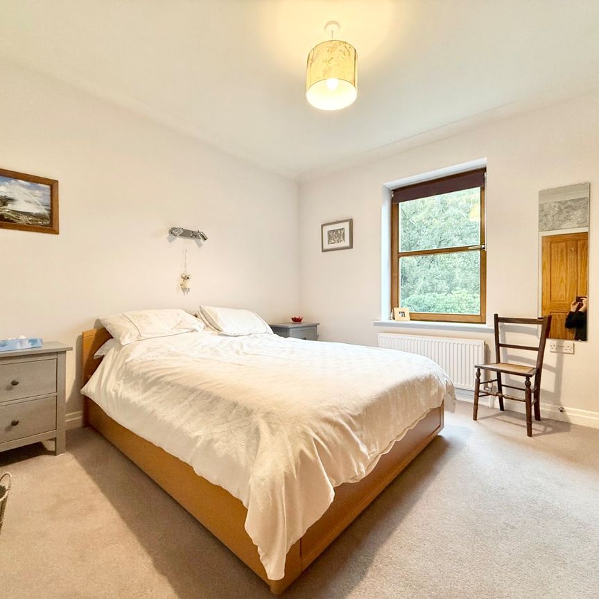 semi-detached house to rent - Photo 1