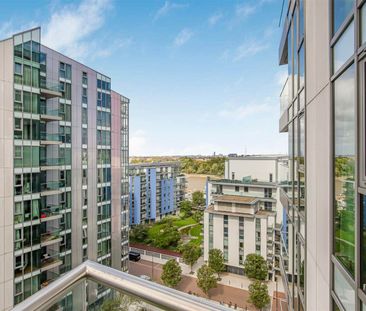 Riverside Quarter, SW18, London - Photo 2