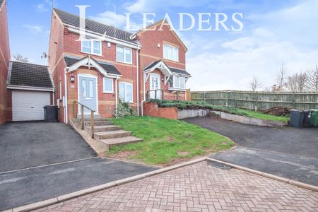 3 bedroom house to rent Kings Meadow, Nuneaton, CV10 - Photo 5