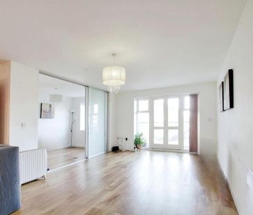 3 bedroom apartment to rent - Photo 3