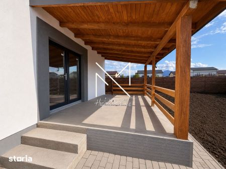 Casa Tip Duplex l Izvor l Toate Utilitatile l Complet Mobilat - Photo 4