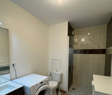 Location Appartement 2 pièces 43m² - Photo 2