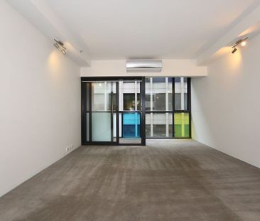 507/18 Russell Pl, Melbourne, VIC 3000 - Photo 2