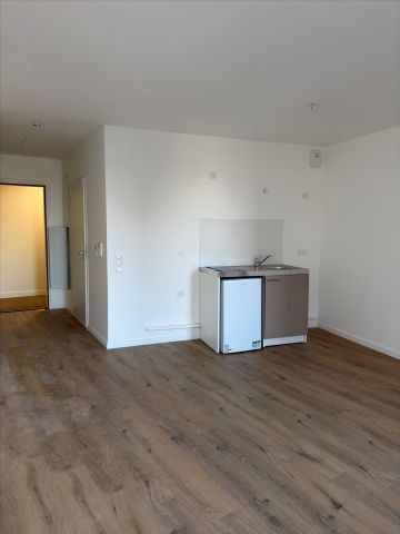 Location Appartement 1 pièce 30m² - Photo 4