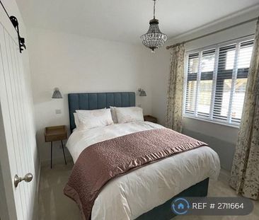 2 bedroom bungalow to rent - Photo 3