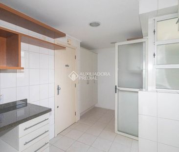 Apartamento com 2 quartos e 80m² para alugar em Floresta, Porto Ale... - Photo 1