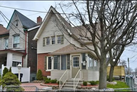 For Lease - 233 Pape Avenue Unit# 2, Toronto, Ontario - Photo 4