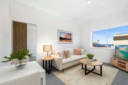 Stylishly Upgraded 1 Bedroom unit with ocean views - Photo 2