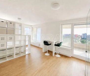 Pronájem novostavby 1+kk s lodžií, Praha 5, Hlubočepy, nám.0lgy Sch... - Photo 3