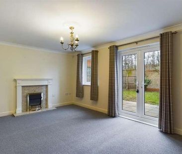 Betjeman Close, Thetford, IP24 - Photo 2