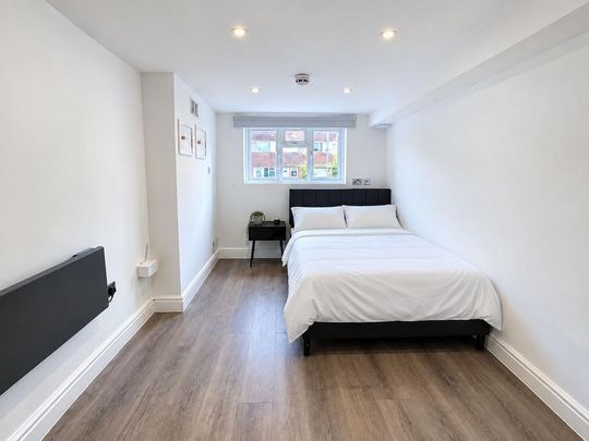 1 bedroom house of multiple occupation to rent - Photo 1
