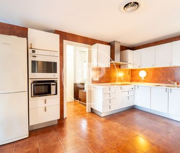 Penthouse for rent on Roca i Batlle Street, El Putxet - Photo 6