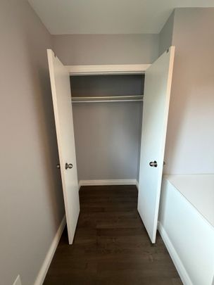 For Lease - 770 Applewood Crescent Unit# 1, Milton, Ontario - Photo 1