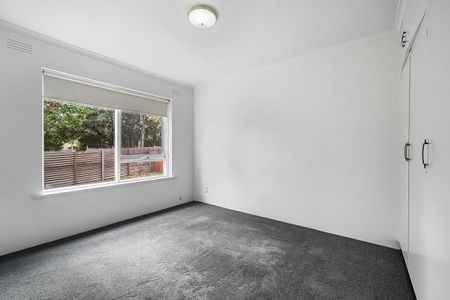 1/54 Liddiard Street, Hawthorn - Photo 4