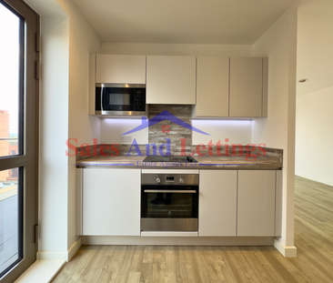 3 bedroom penthouse to rent - Photo 1