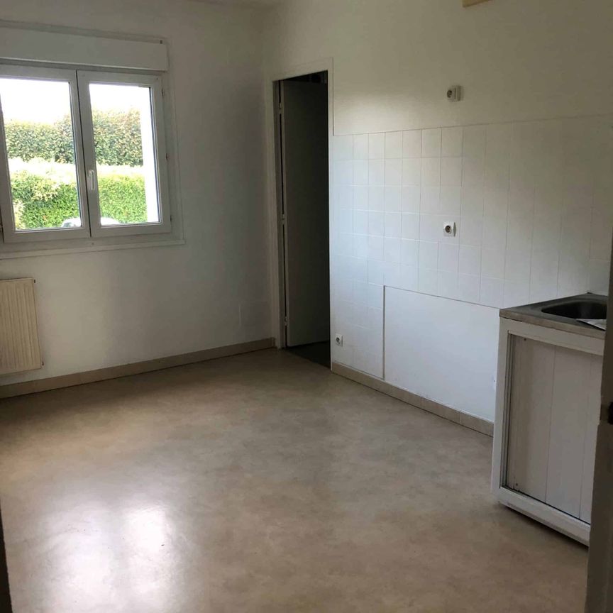 Appartement T4 de 78 m² à Fontaine-les-Grès - Photo 1