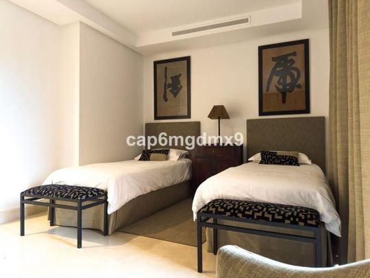 Ático de alquiler en N/a, -1, Puerto Banús - Photo 1