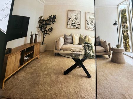 Kensington - Photo 3