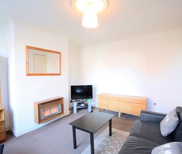 2 Bed Terraced House, Anderson Mount, LS8 - Photo 3