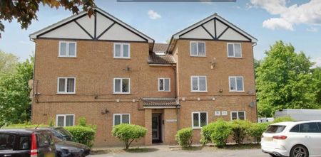 1 Bed Flat, Heathfield Drive, CR4 - Photo 4