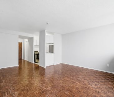 For Lease - 2360 Dundas Street Unit# 2520B, Toronto, Ontario - Photo 1
