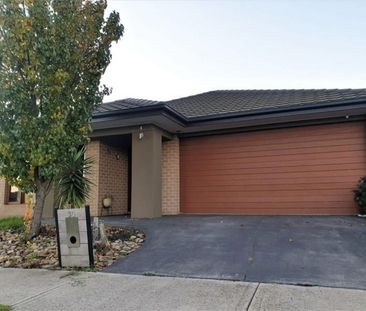 Affordable Family Living in Craigieburn - Photo 3