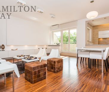 Warszawa, Śródmieście, Czerniakowska - Photo 2