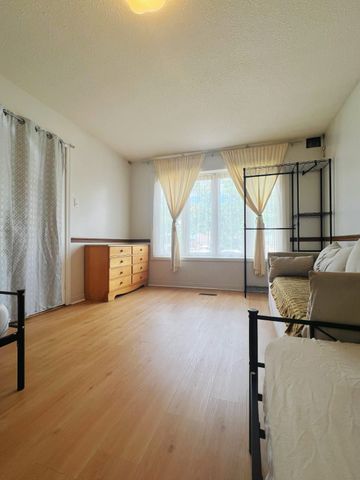 For Lease - 12 Blue Eagle Trail Unit# Room1, Toronto, Ontario - Photo 4