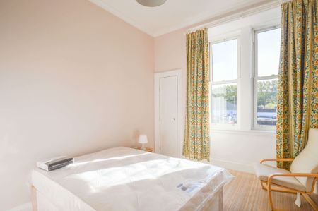 2328L Springwell Place, Edinburgh, EH11 2JA - Photo 3