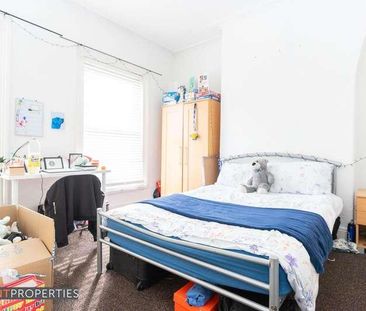 Bedroom House, Gresford Avenue, L17 - Photo 6