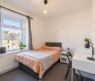 2 bedroom private hall to rent - Photo 4