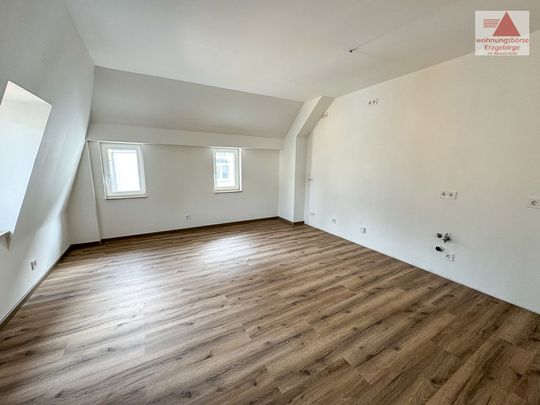 Erstbezug! Großzügige 4-Raum-Wohnung in ruhiger Lage von Schneeberg - Photo 1