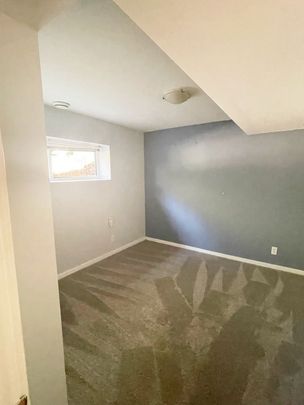 3 Bedroom - Photo 1