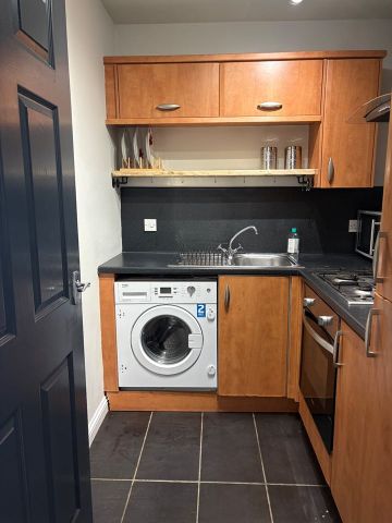 1 Bed Flat, Walker Road, AB11 - Photo 3