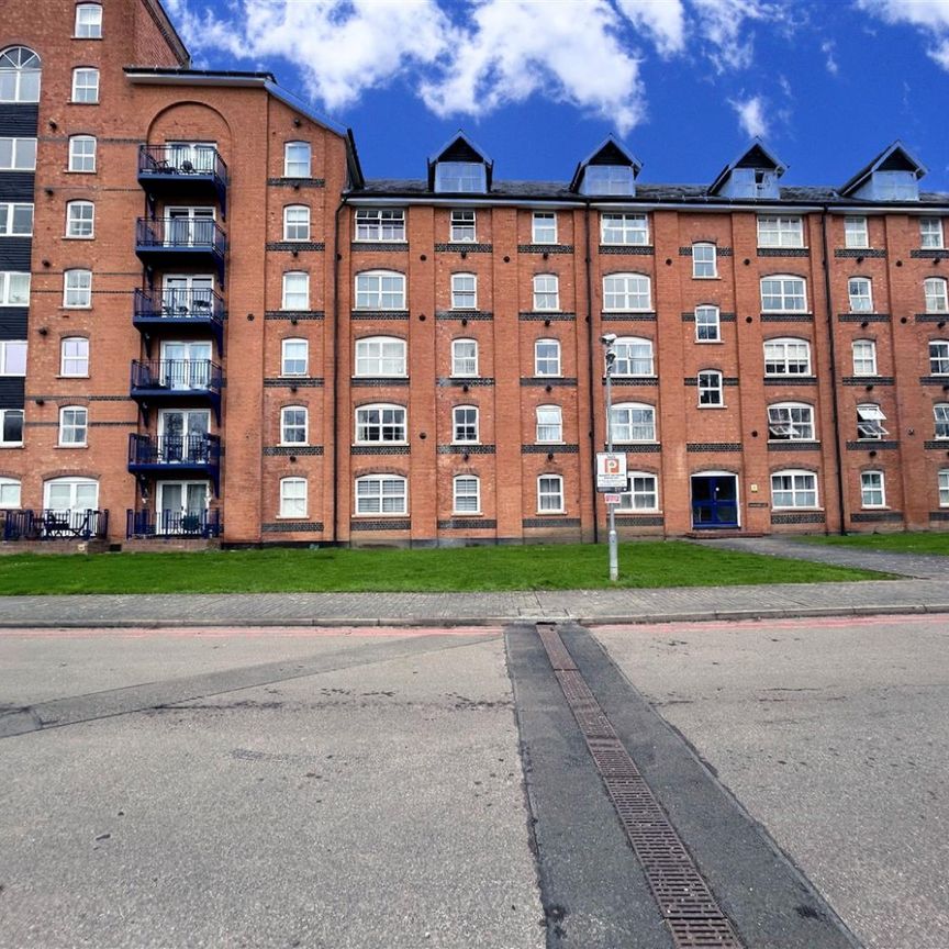 1 Bedroom Flat To Let - Photo 2