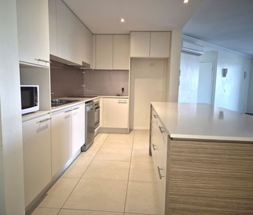 Two Bedroom Property with Lakeside Views Situated in Varsity Lakes - Photo 5