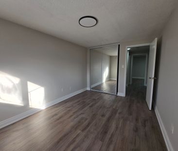 For Lease - 121 Purvis Crescent, Toronto, Ontario - Photo 6