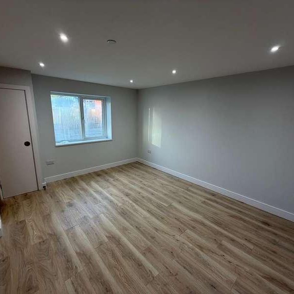 West Street, Gorseinon, Swansea, SA4 - Photo 1