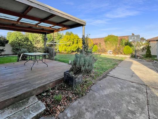 1291 Grevillea Road, Wendouree - Photo 1