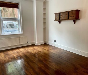 OWLS ROAD, BOSCOMBE SPA (P06721) - Photo 2