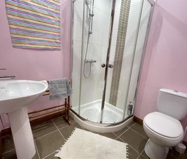 Apt 9, 230 Malone Road, Belfast, BT9 5LQ - Photo 3